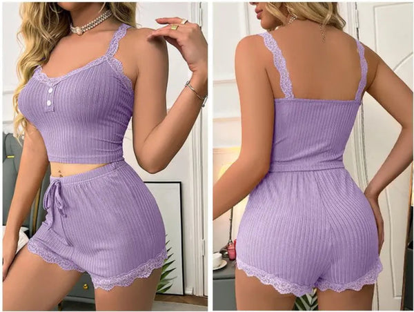 Ensemble pyjama sexy été femme – Dentelle, top à bretelles & short doux