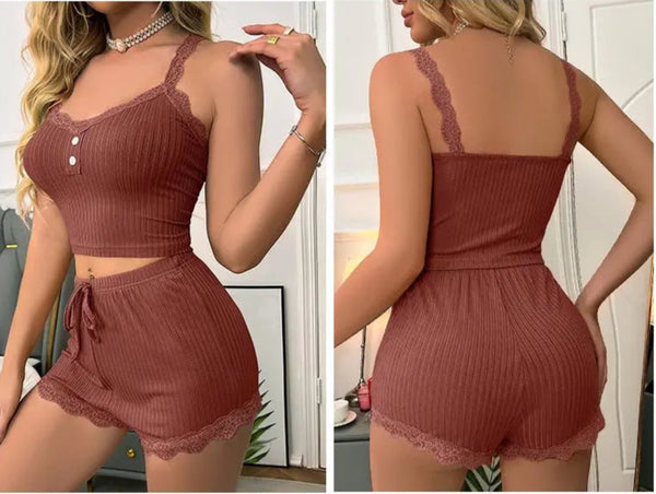 Ensemble pyjama sexy été femme – Dentelle, top à bretelles & short doux