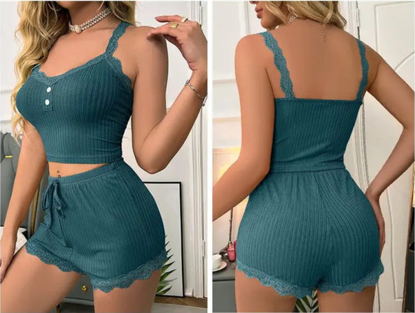 Ensemble pyjama sexy été femme – Dentelle, top à bretelles & short doux