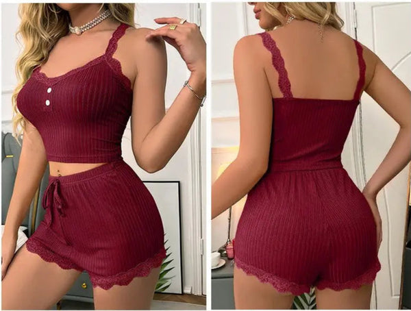 Ensemble pyjama sexy été femme – Dentelle, top à bretelles & short doux