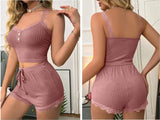 Ensemble pyjama sexy été femme – Dentelle, top à bretelles & short doux